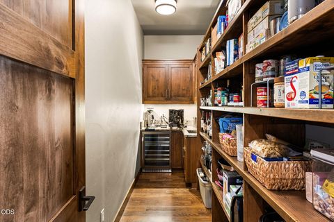 Tiny photo for 1659 NW Wild Rye Circle, Bend, OR 97703 (MLS # 220225108)