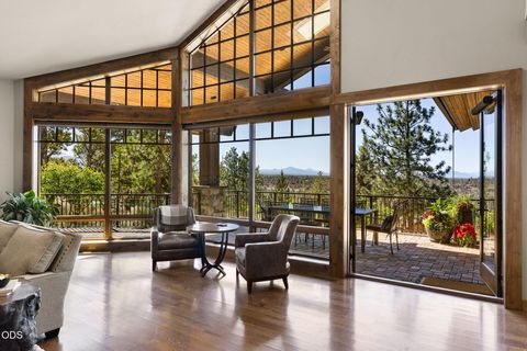 Tiny photo for 1659 NW Wild Rye Circle, Bend, OR 97703 (MLS # 220225108)