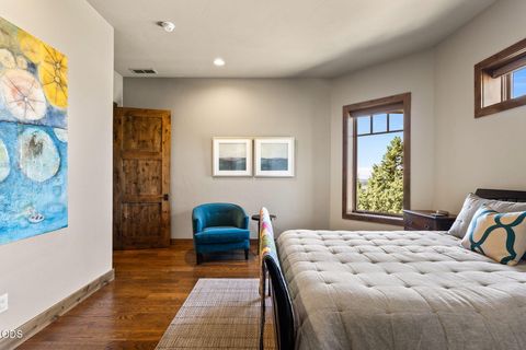 Tiny photo for 1659 NW Wild Rye Circle, Bend, OR 97703 (MLS # 220225108)