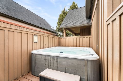 Tiny photo for 8588 Red Wing Lane, Redmond, OR 97756 (MLS # 220219379)