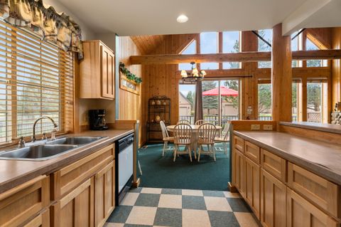 Tiny photo for 8588 Red Wing Lane, Redmond, OR 97756 (MLS # 220219379)