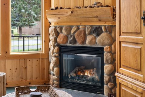 Tiny photo for 8588 Red Wing Lane, Redmond, OR 97756 (MLS # 220219379)