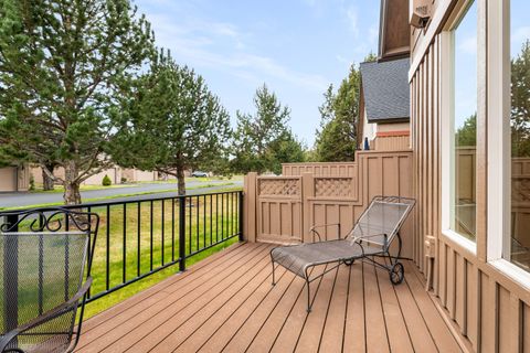Tiny photo for 8588 Red Wing Lane, Redmond, OR 97756 (MLS # 220219379)