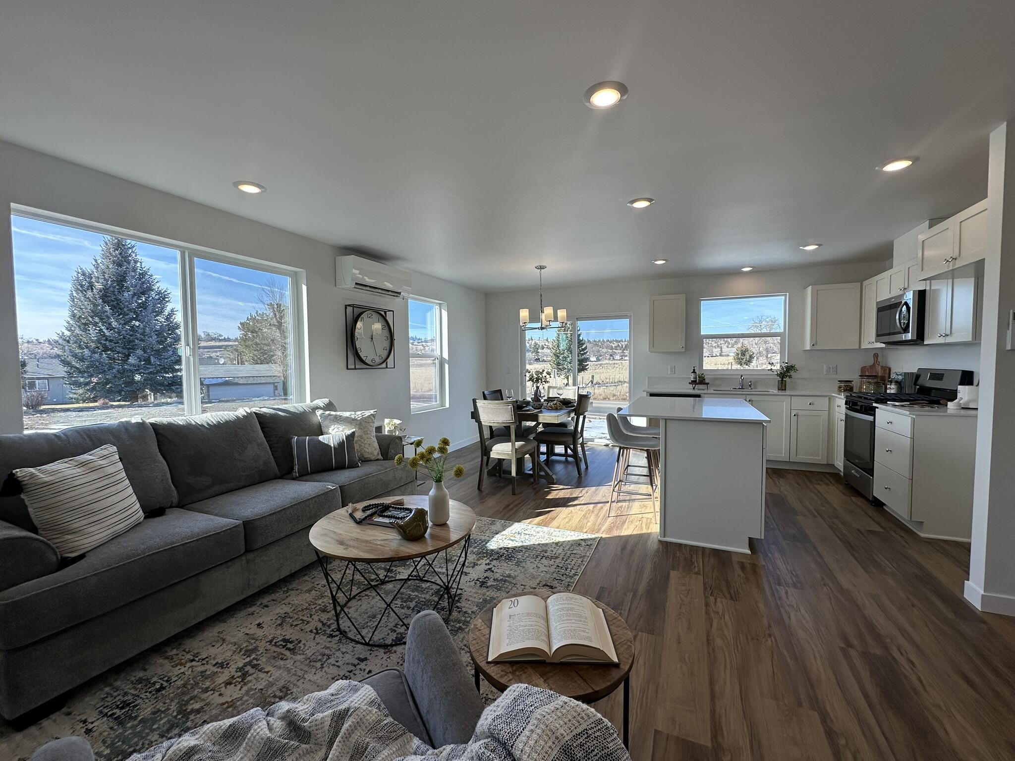 Sagebrook Estates - Residential