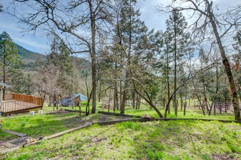 Tiny photo for 5492 Highway 227, Trail, OR 97541 (MLS # 220217389)