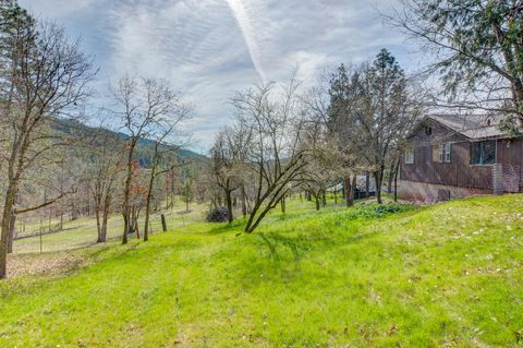 Tiny photo for 5492 Highway 227, Trail, OR 97541 (MLS # 220217389)