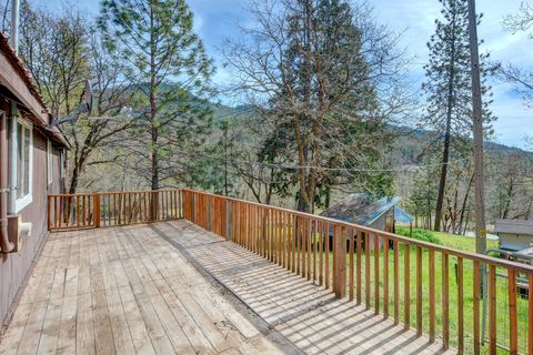 Tiny photo for 5492 Highway 227, Trail, OR 97541 (MLS # 220217389)