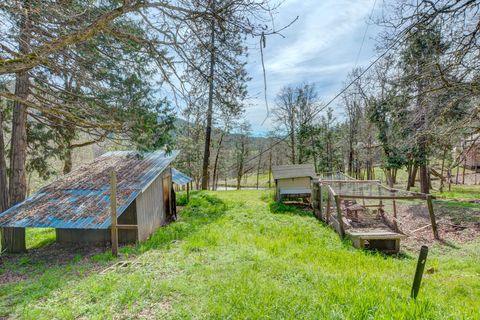 Tiny photo for 5492 Highway 227, Trail, OR 97541 (MLS # 220217389)