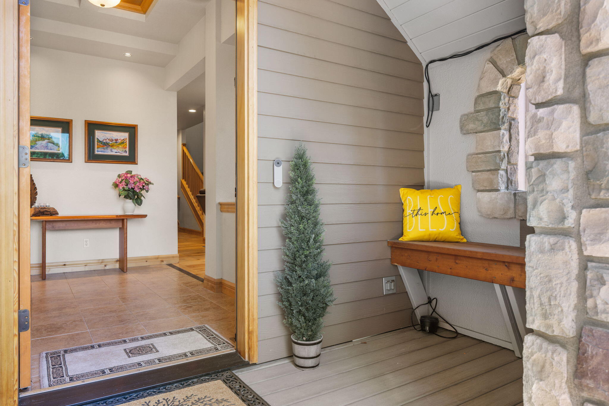 3281 NW Bungalow Drive