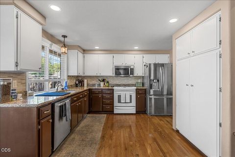 Tiny photo for 3511 Blue Blossom Drive, Medford, OR 97504 (MLS # 220222863)