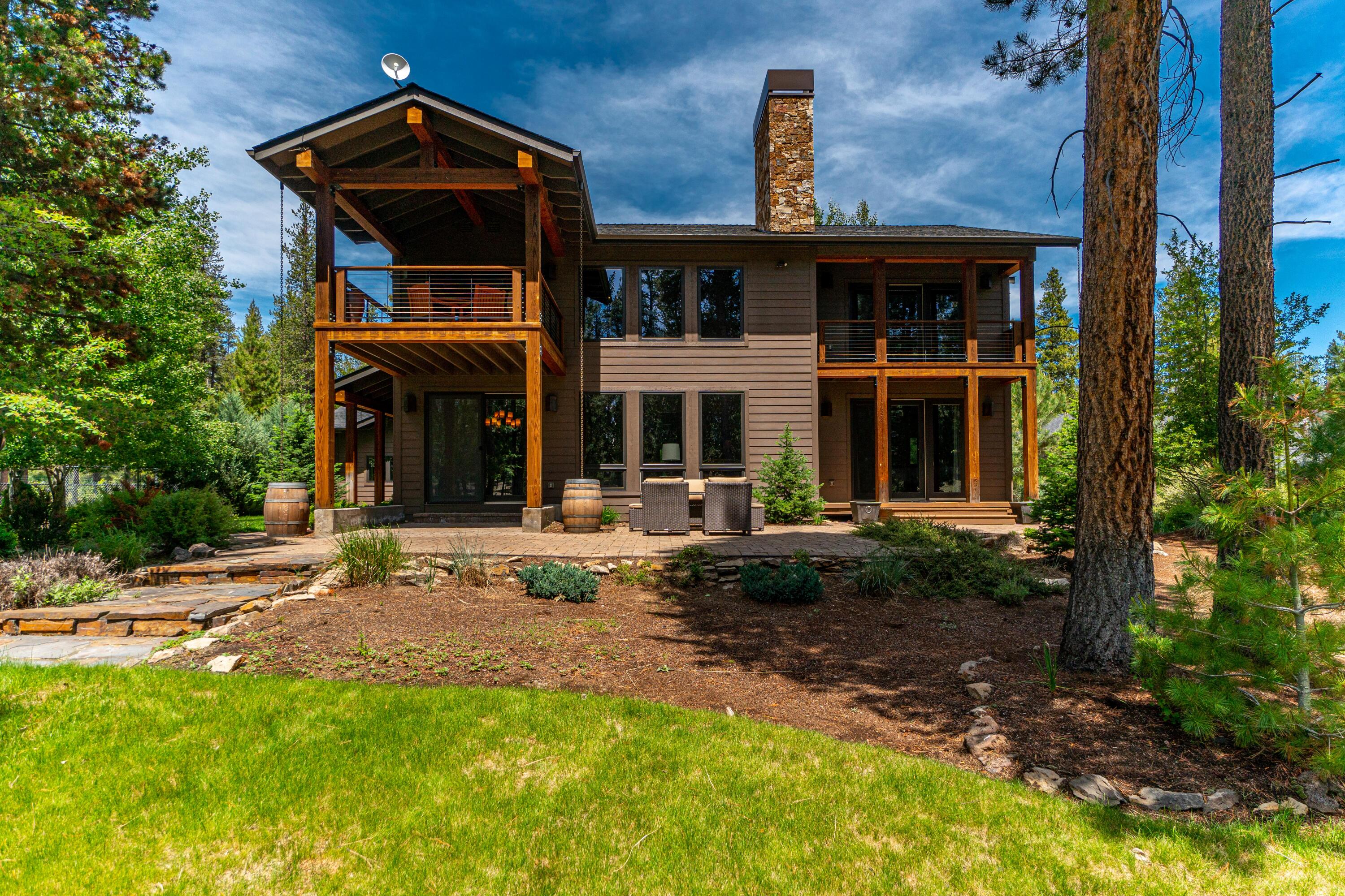 Fall River Estate - Residential