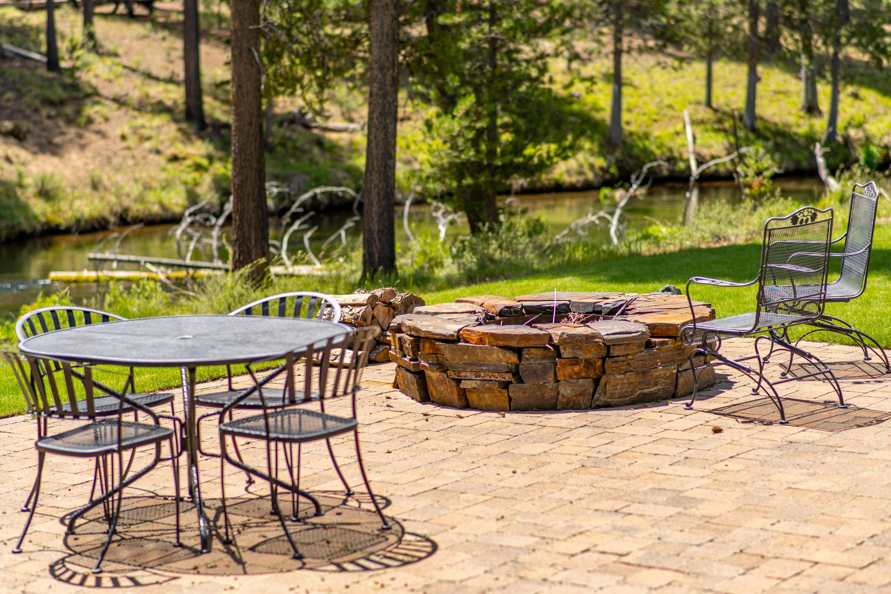 Fall River Estate - Residential