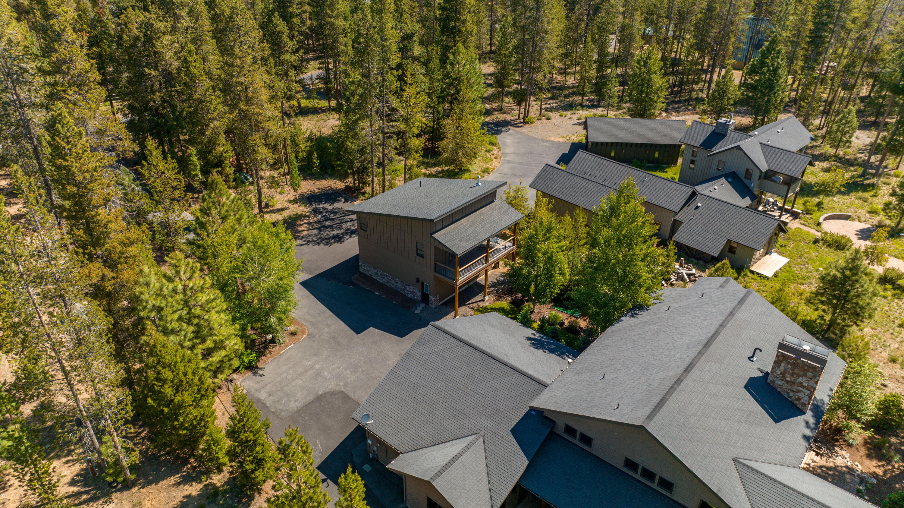 Fall River Estate - Residential