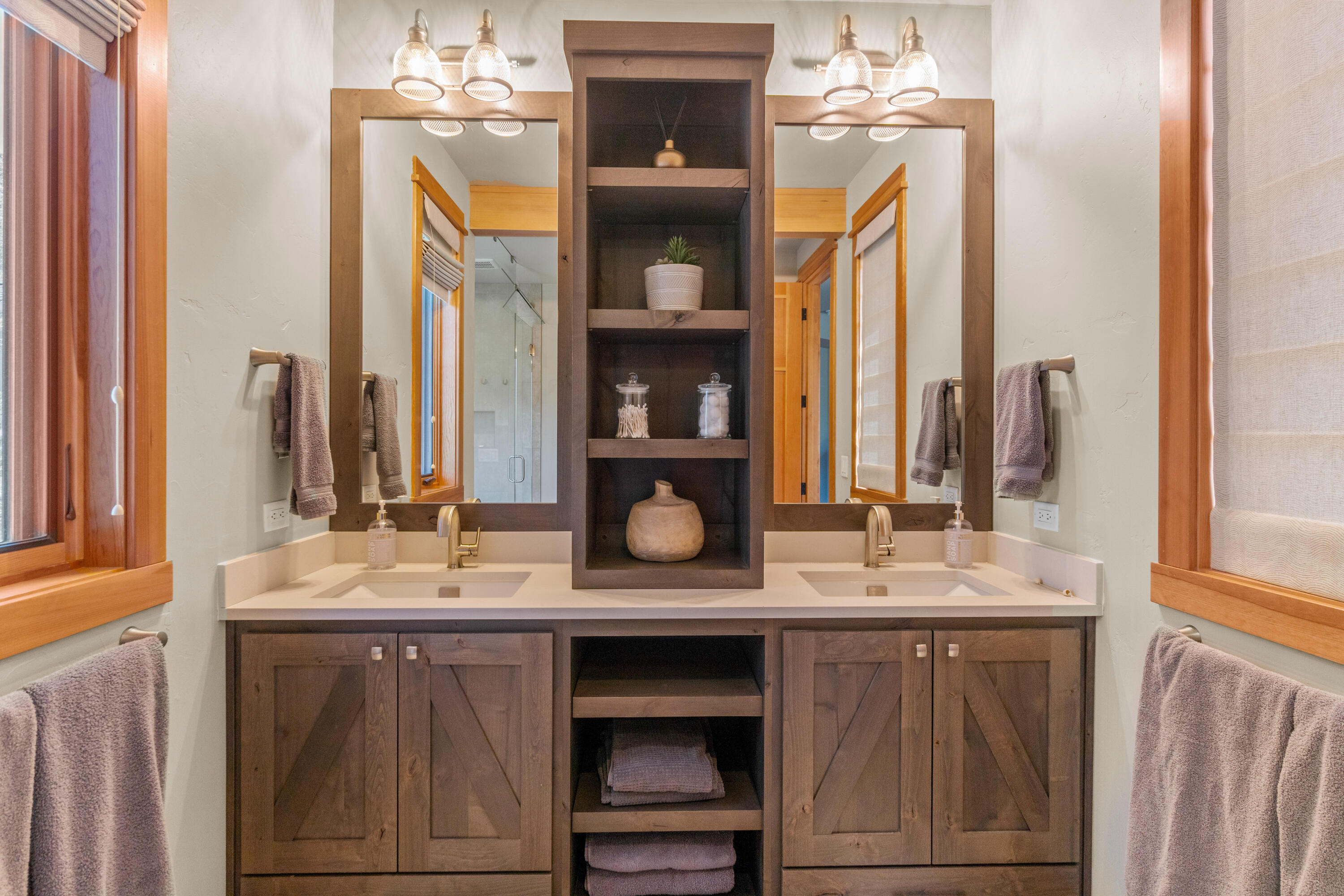 Fall River Estate - Residential