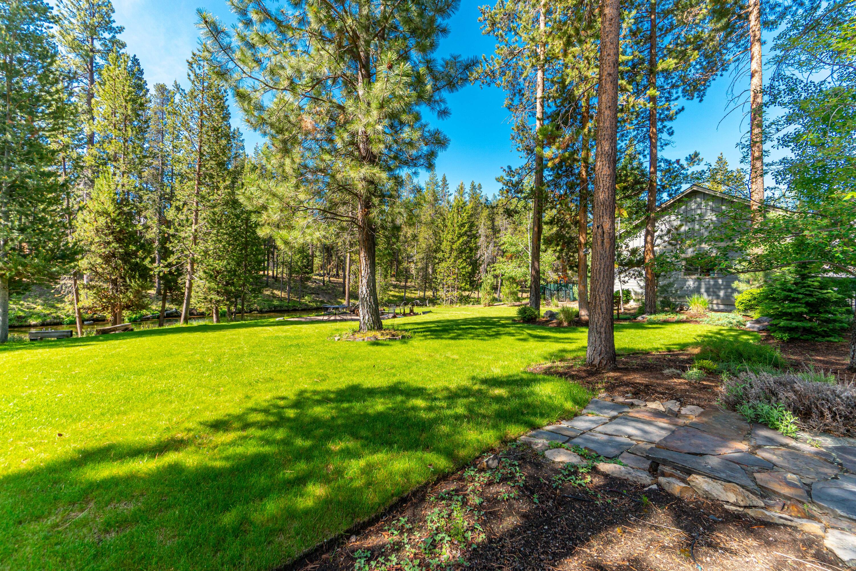 Fall River Estate - Residential