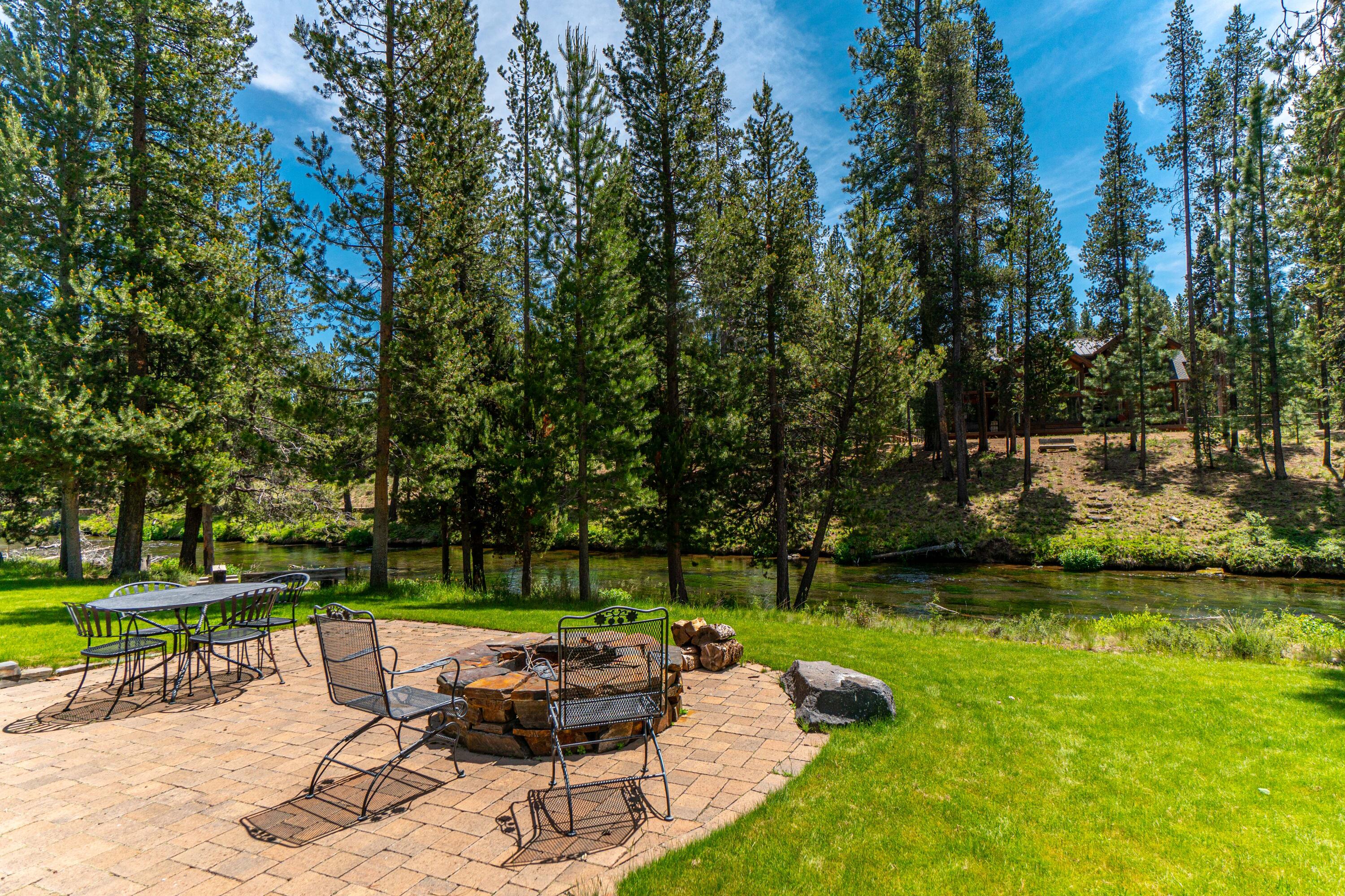 Fall River Estate - Residential