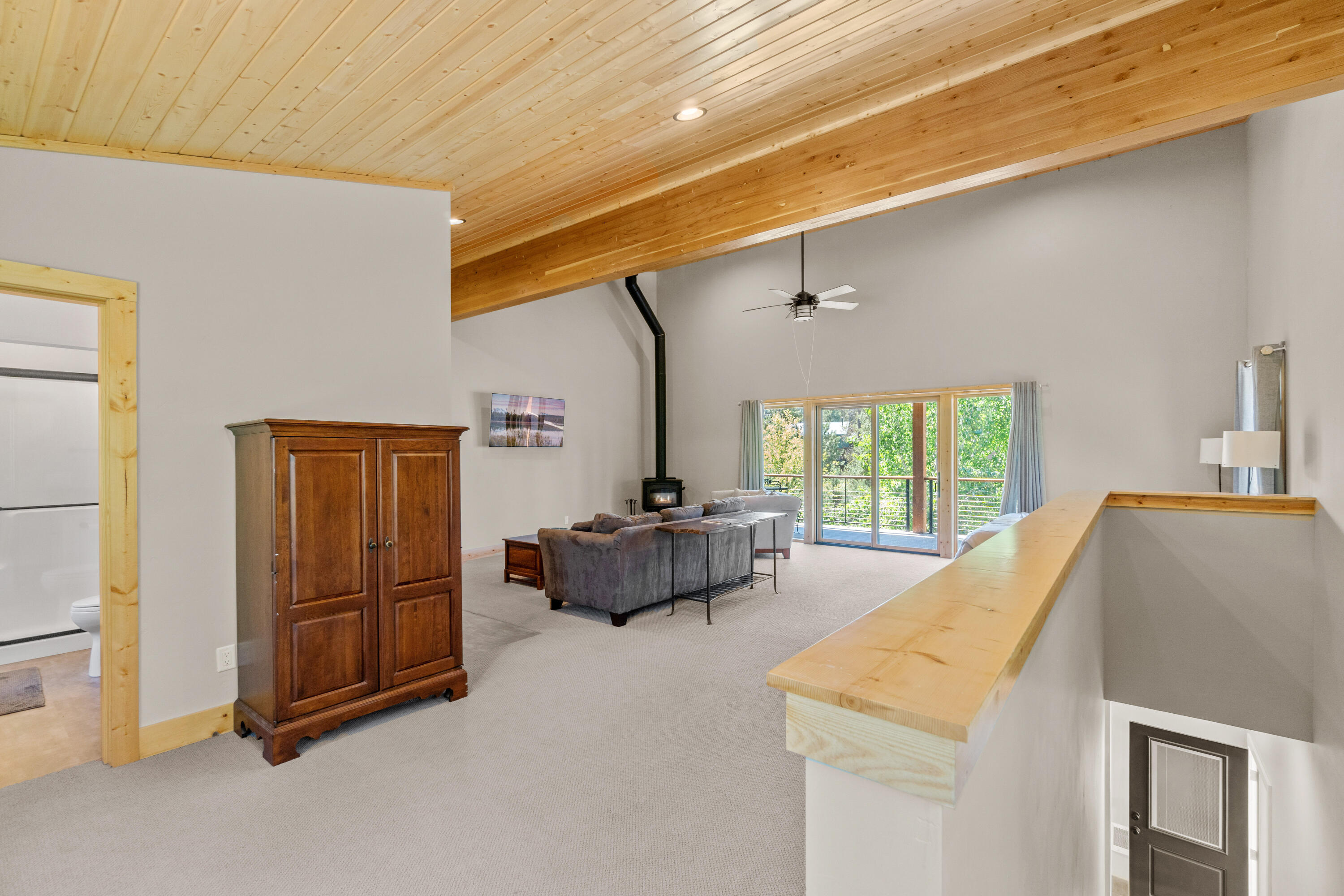 Fall River Estate - Residential