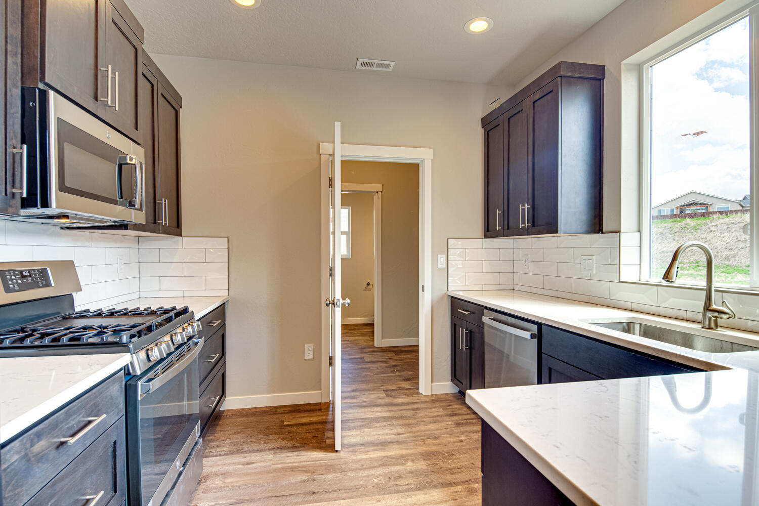 Stoneridge Terrace - Residential