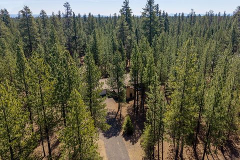 Tiny photo for 52160 Ponderosa Way, La Pine, OR 97739 (MLS # 220199326)