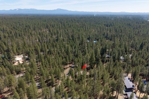 Tiny photo for 52160 Ponderosa Way, La Pine, OR 97739 (MLS # 220199326)