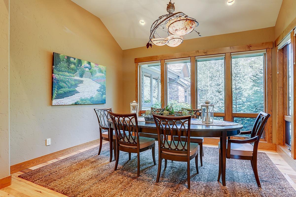 Broken Top - Residential