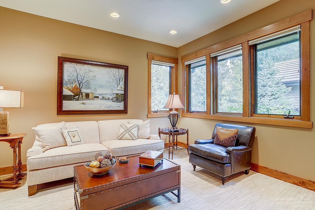 Broken Top - Residential