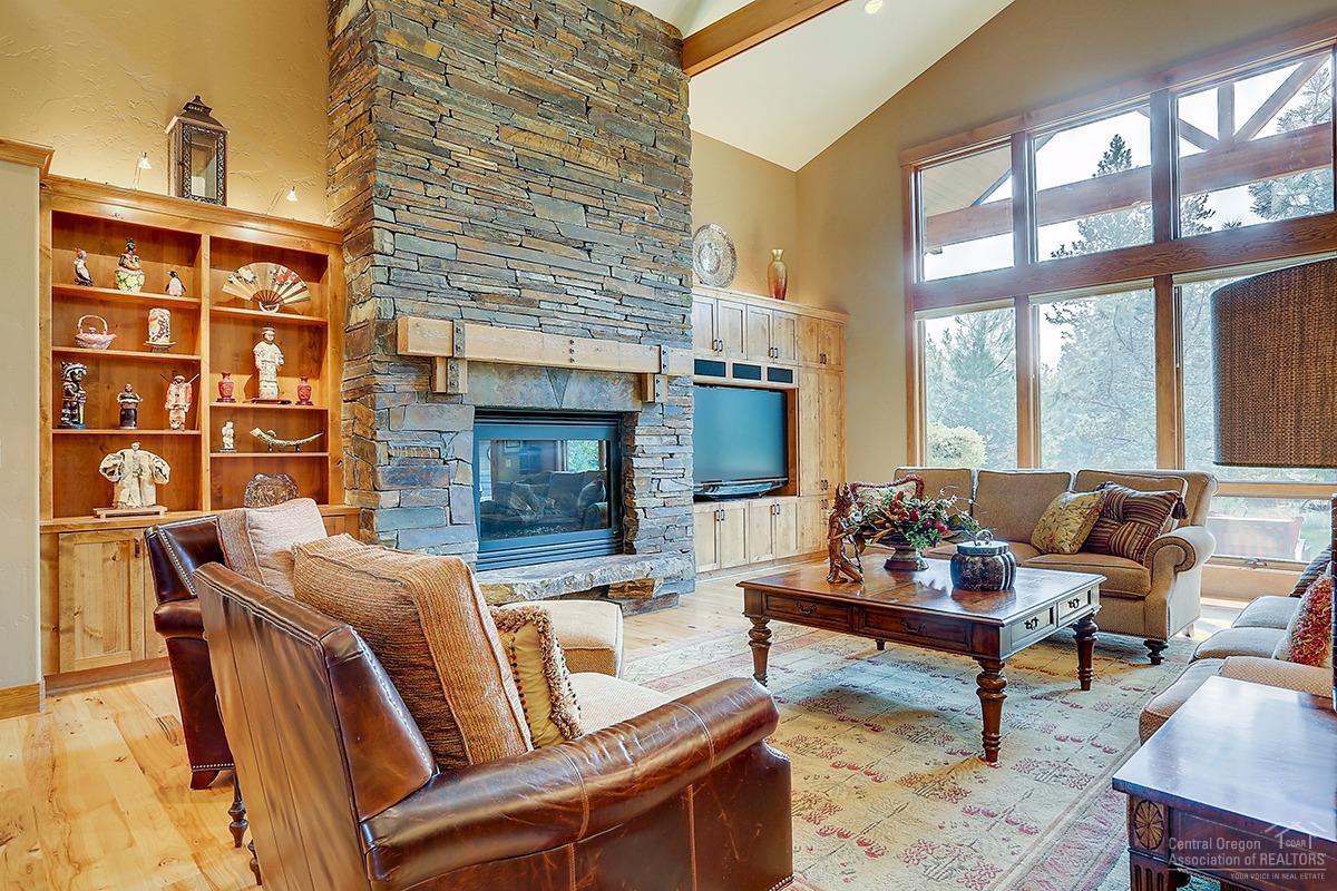 Broken Top - Residential