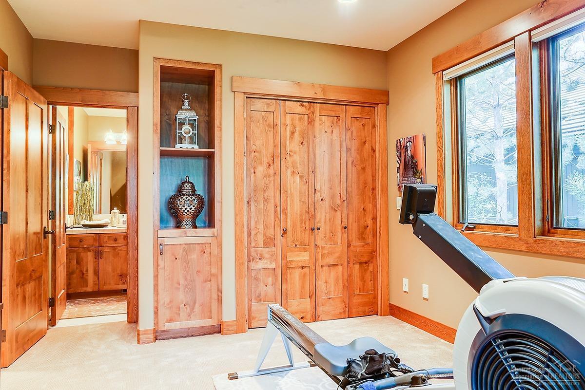 Broken Top - Residential