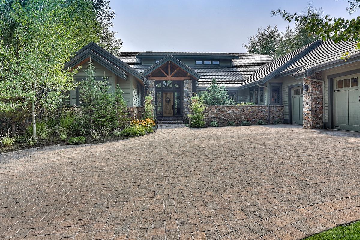 Broken Top - Residential