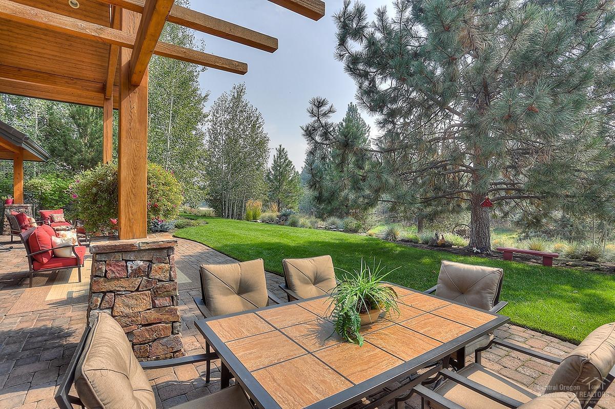 Broken Top - Residential