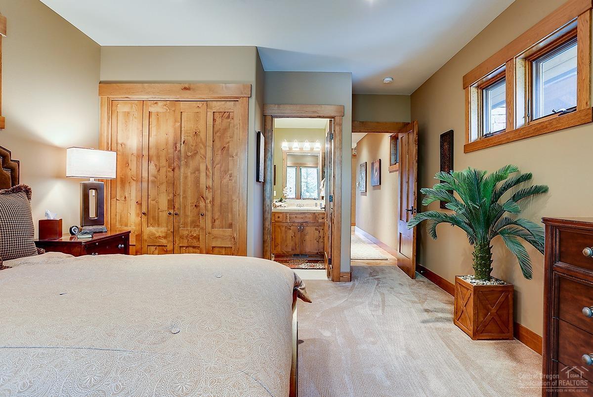 Broken Top - Residential