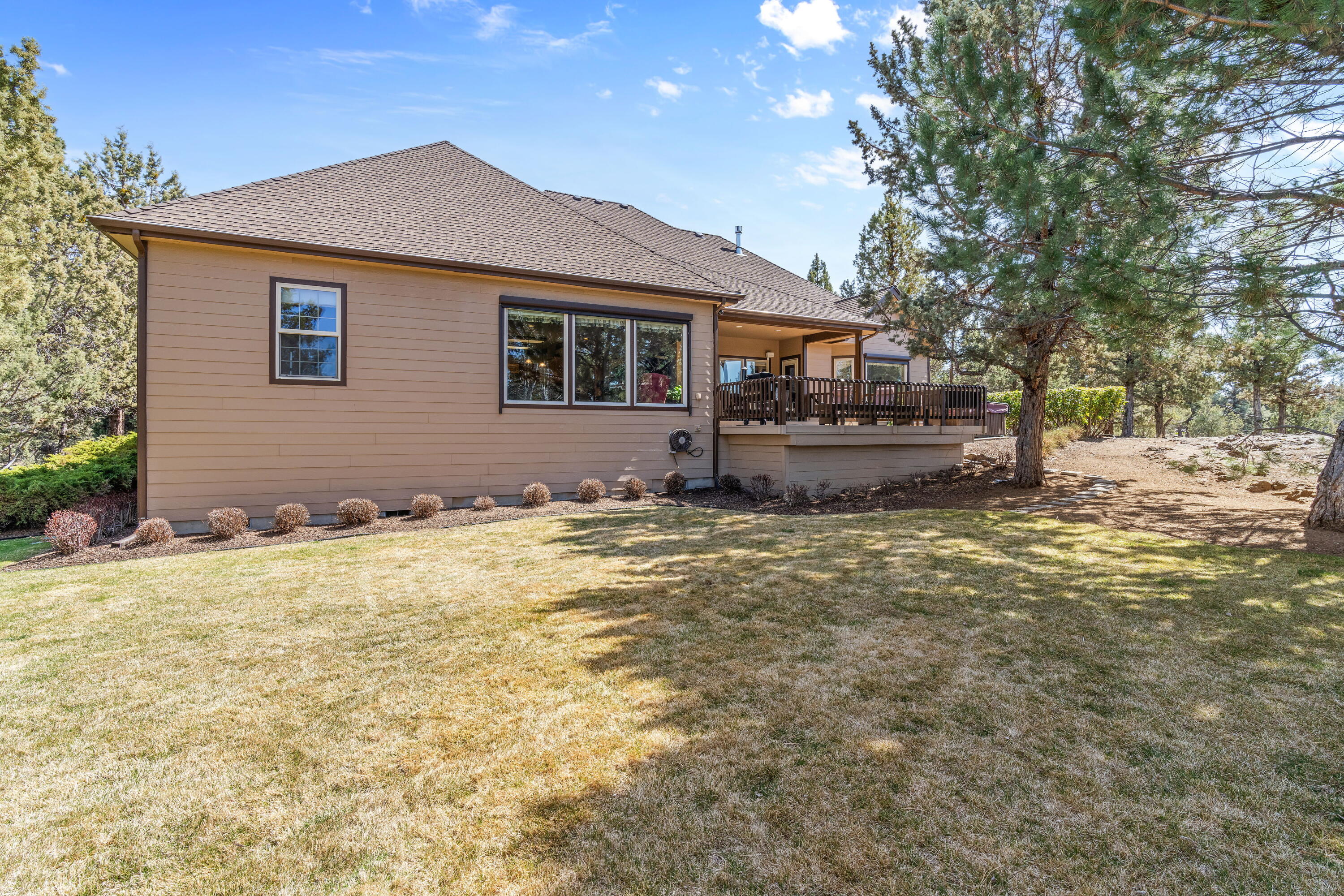 Lovestone Acres - Residential