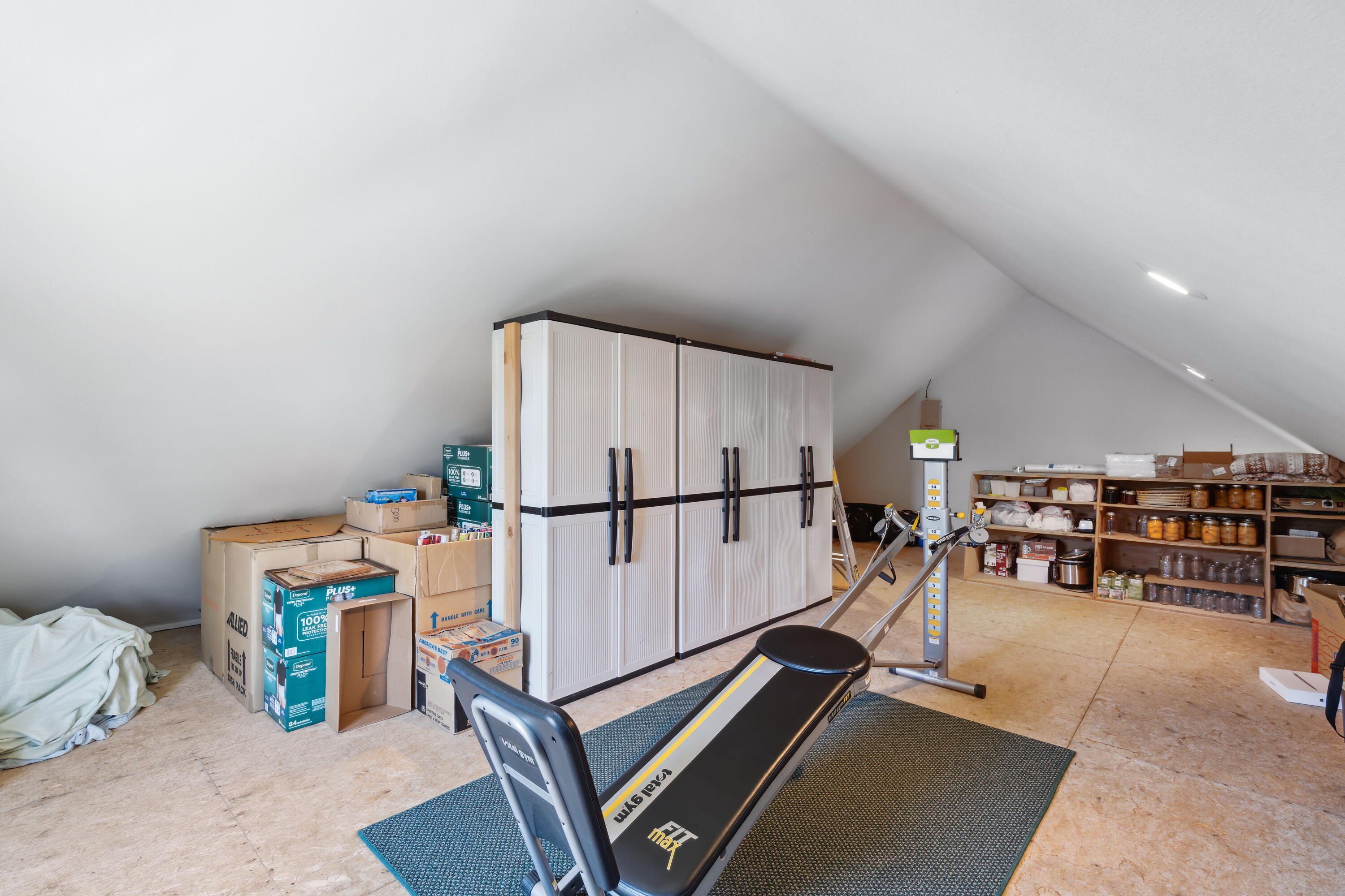 Lovestone Acres - Residential