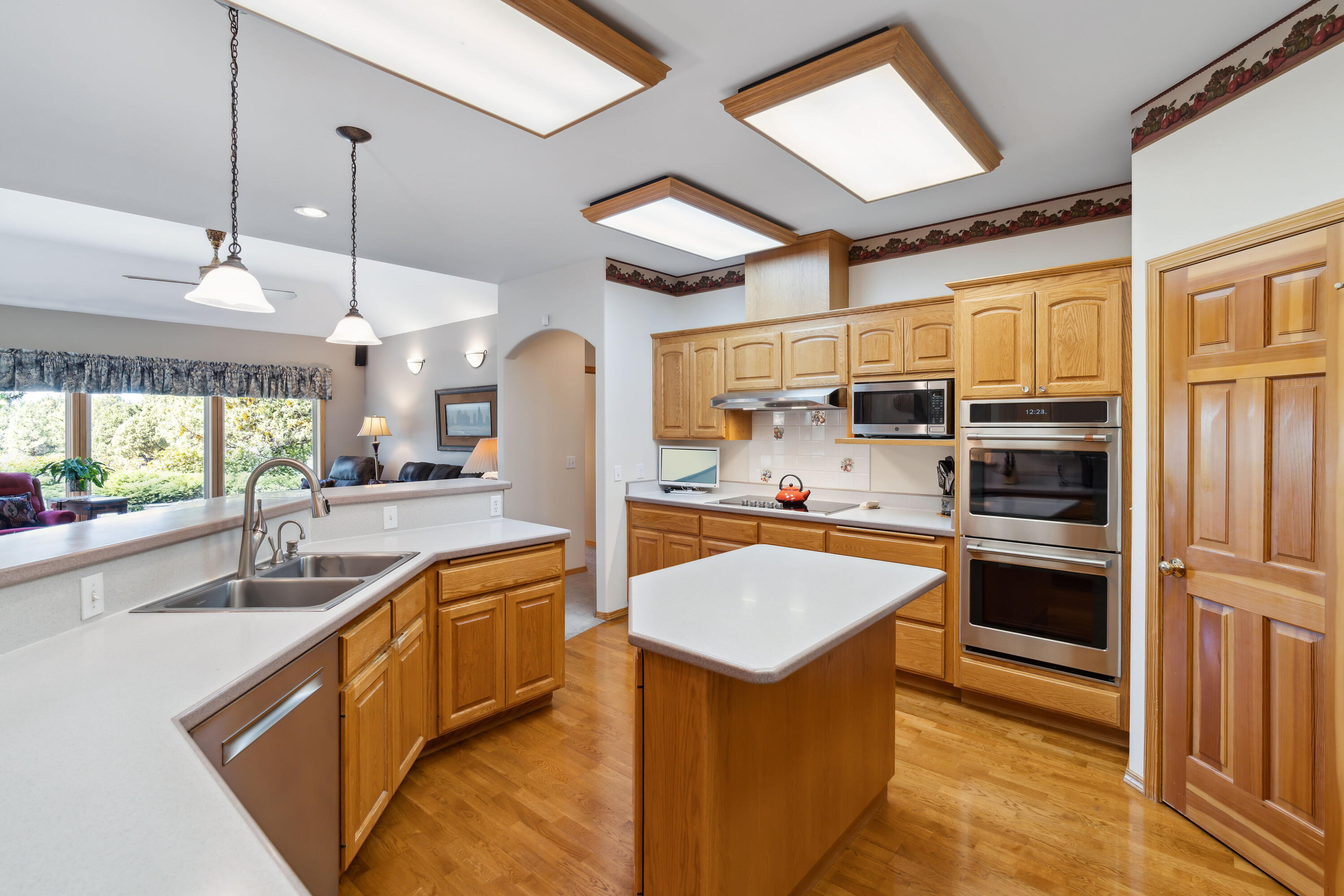 Lovestone Acres - Residential