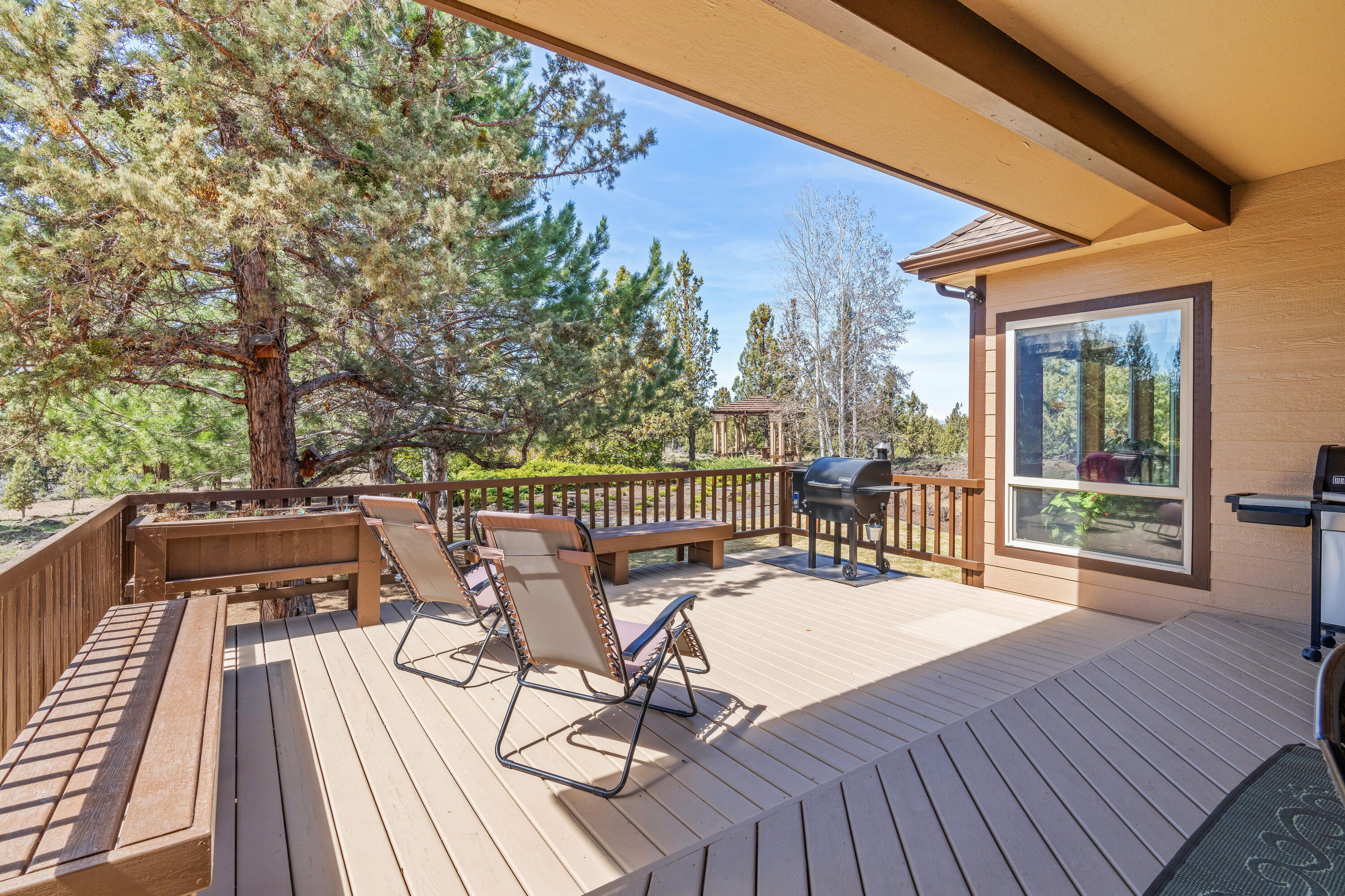 Lovestone Acres - Residential