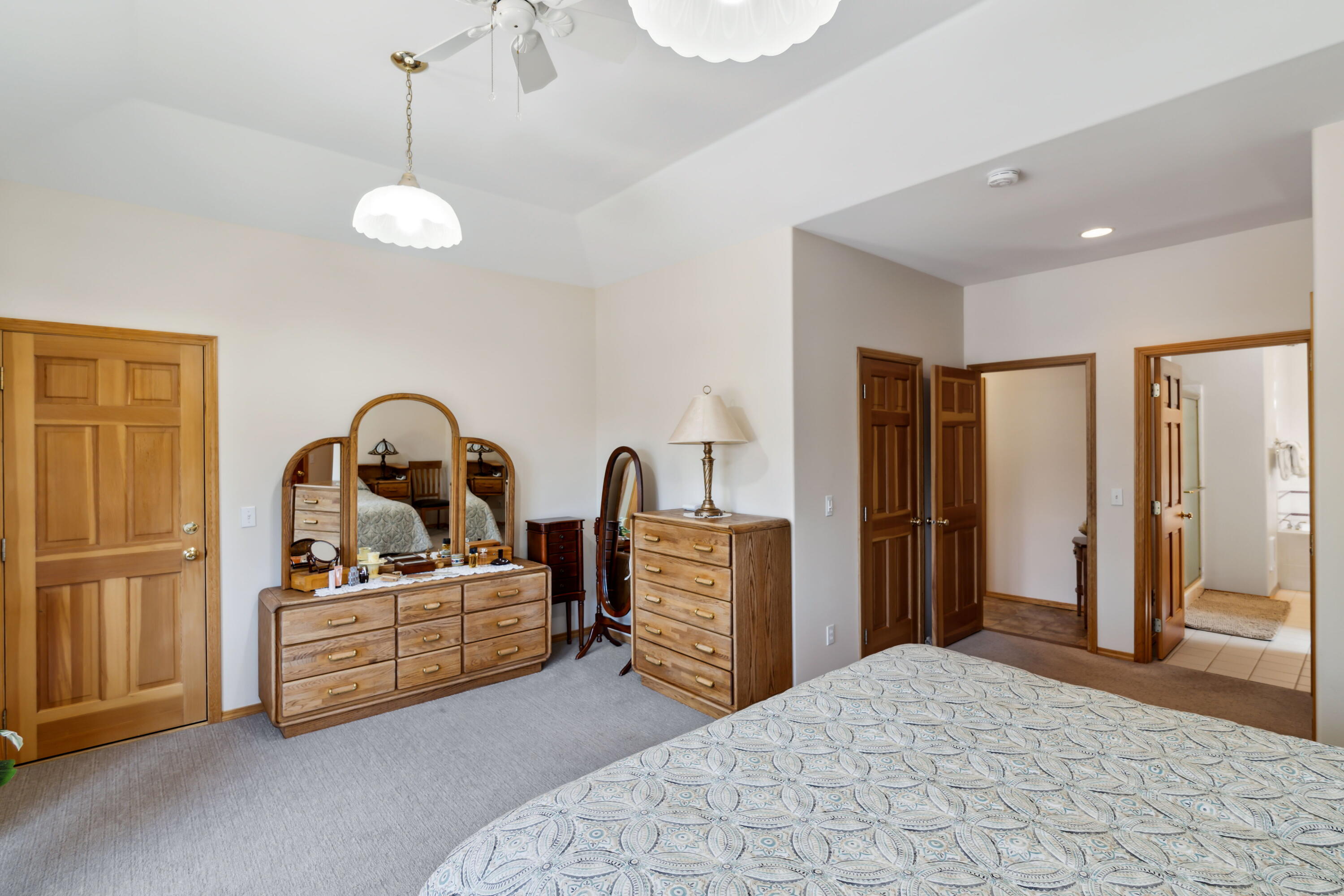 Lovestone Acres - Residential