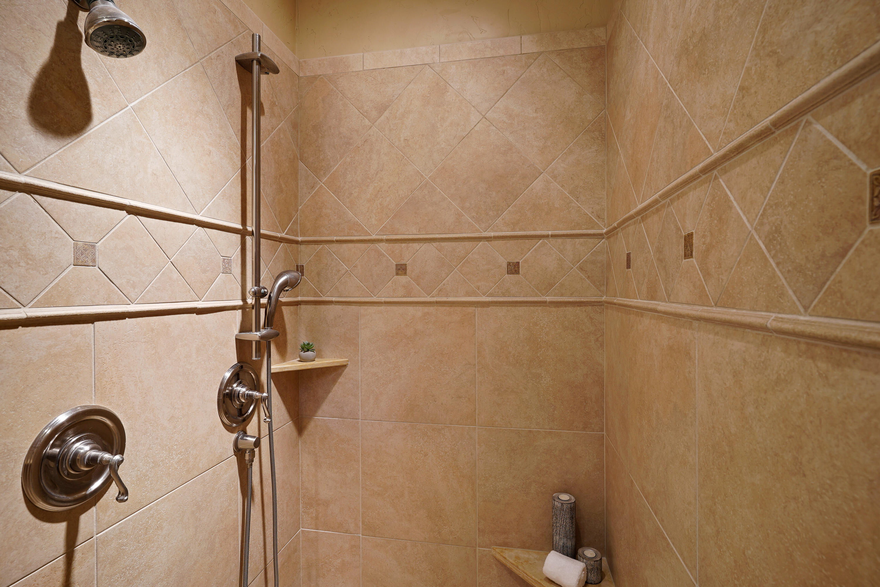 Broken Top - Residential