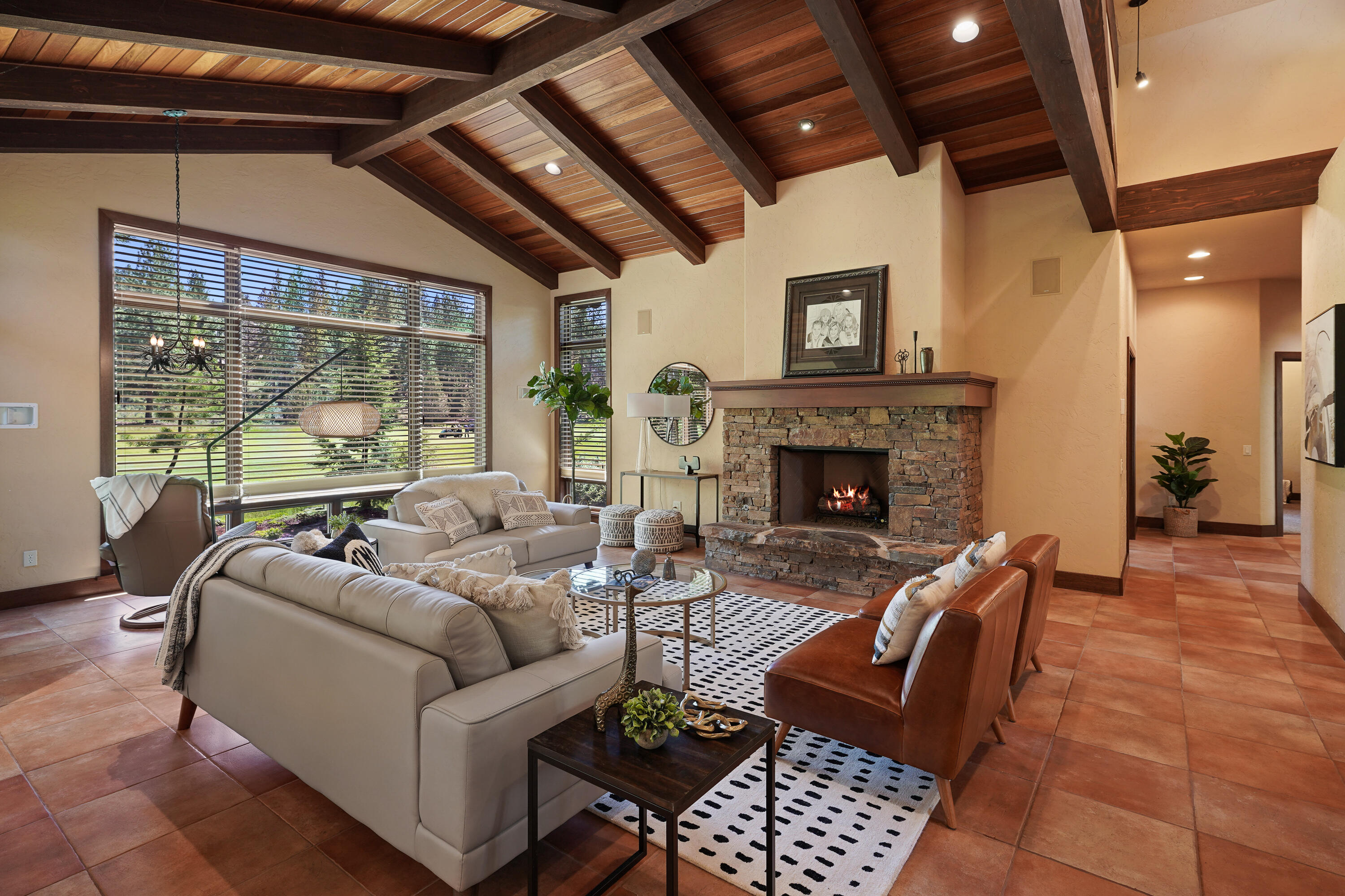 Broken Top - Residential