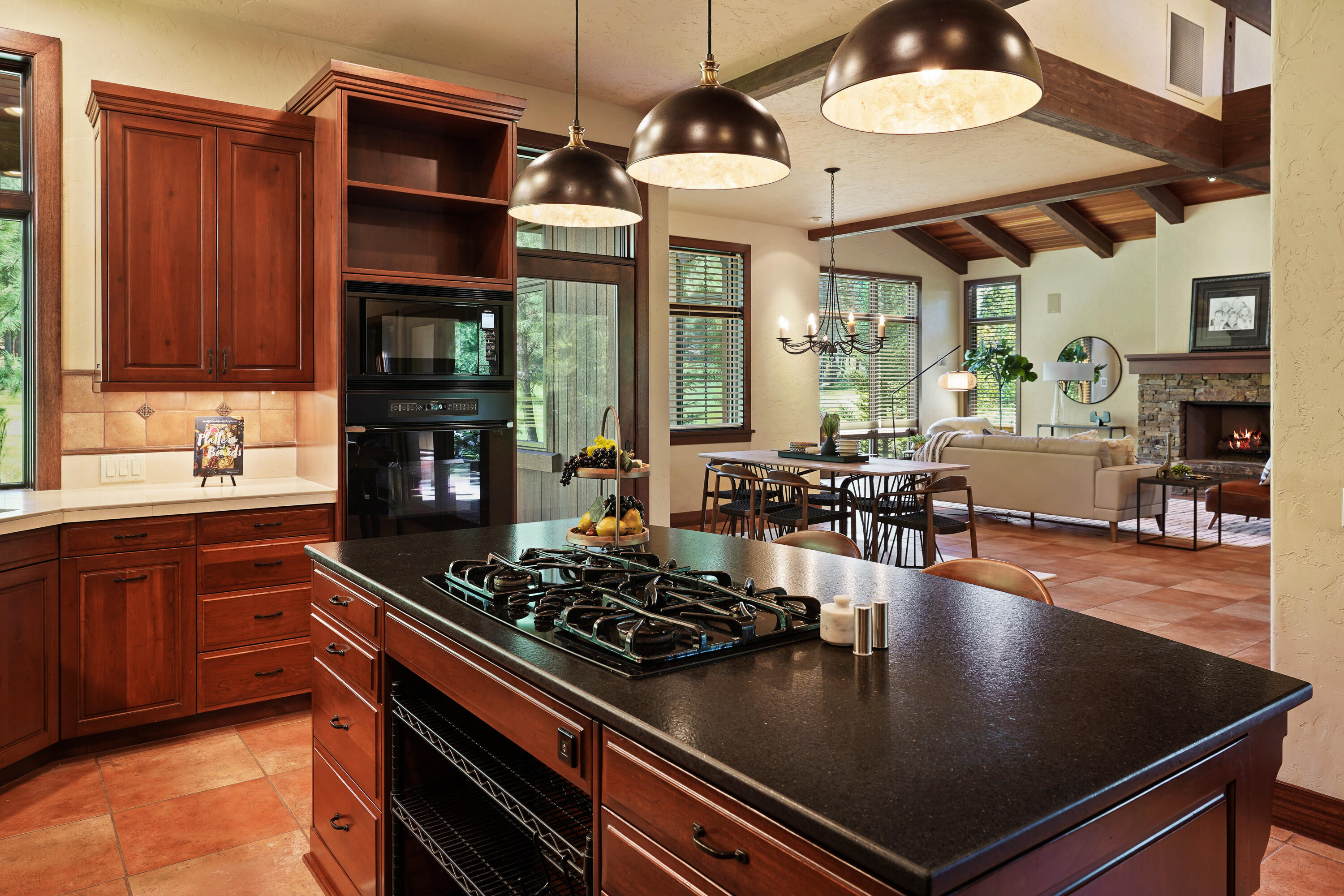 Broken Top - Residential