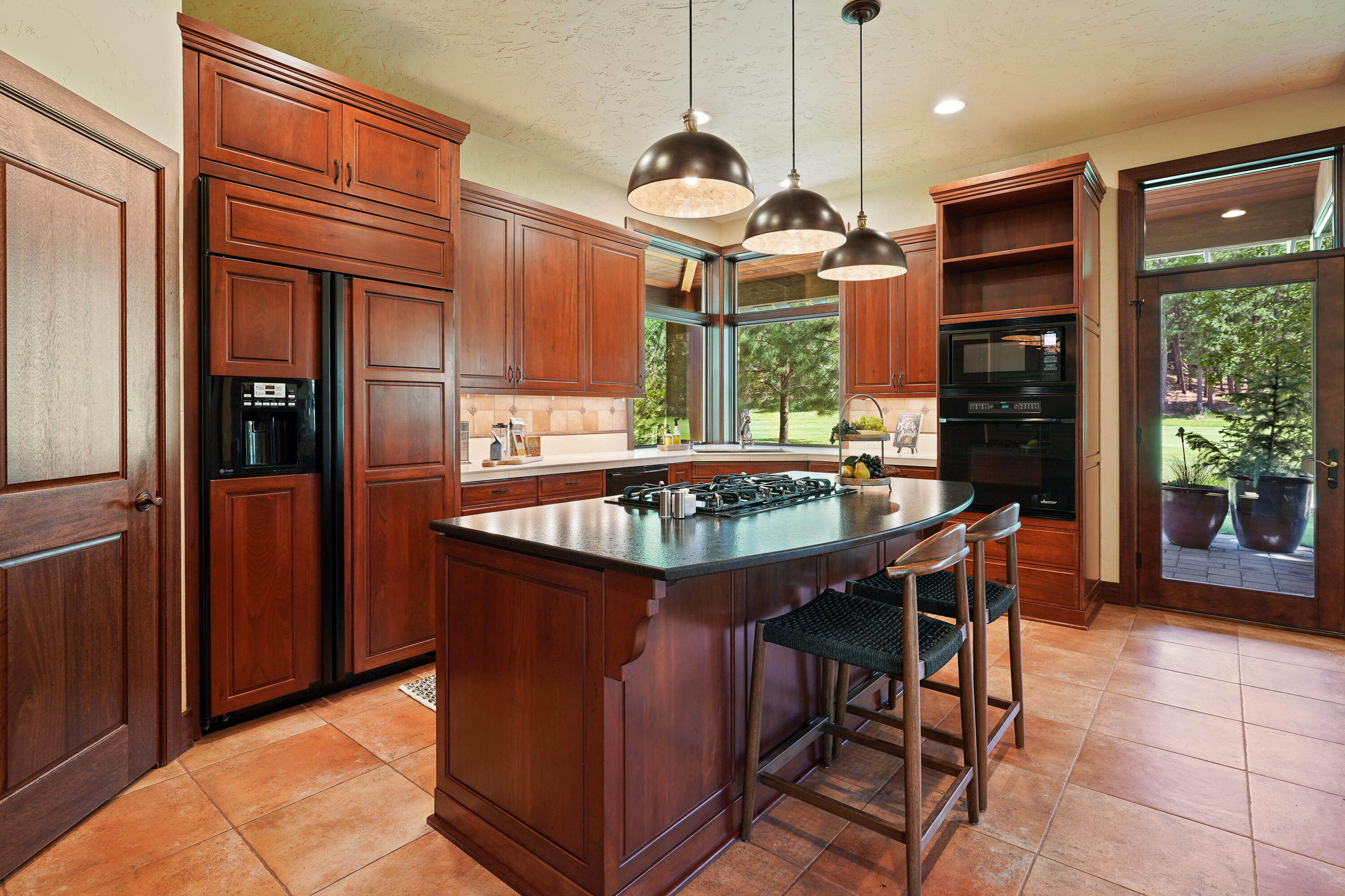 Broken Top - Residential