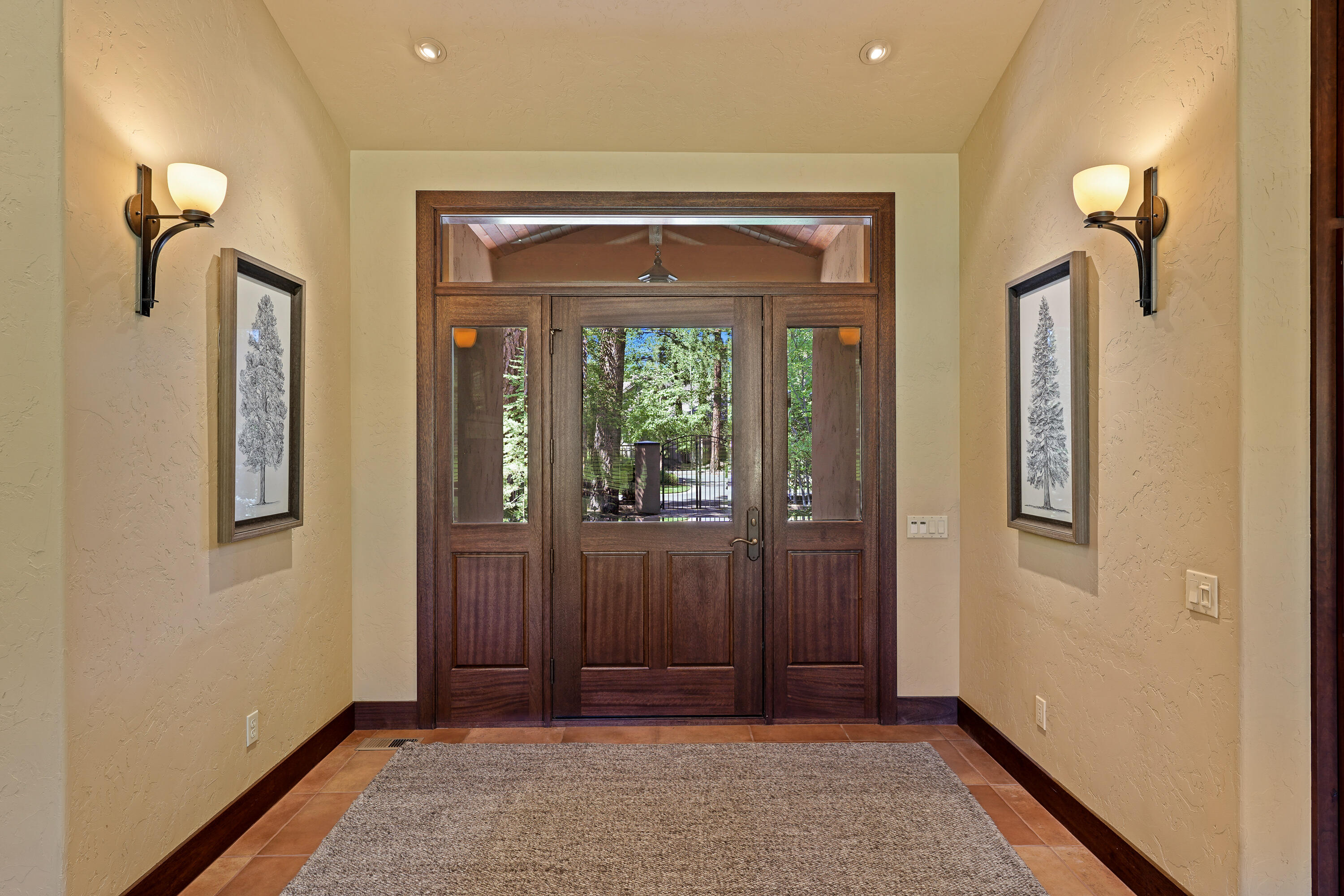 Broken Top - Residential