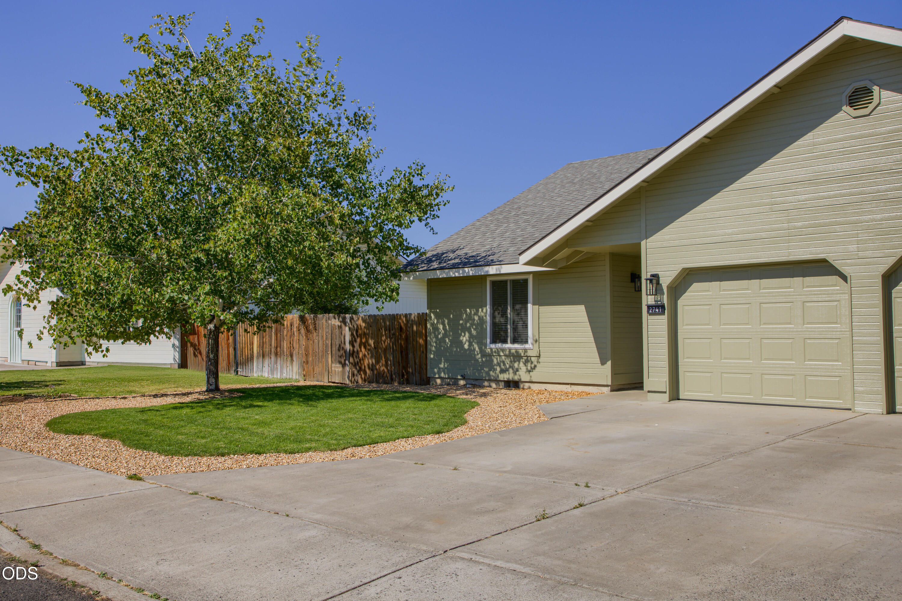 2741 SW 28th Street