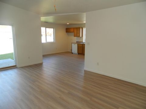 Tiny photo for 5589 Kellal Lane, Klamath Falls, OR 97603 (MLS # 220211261)
