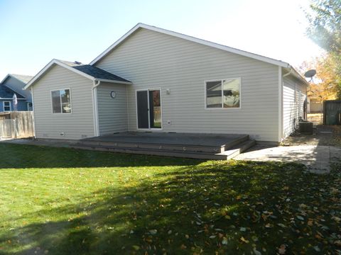Tiny photo for 5589 Kellal Lane, Klamath Falls, OR 97603 (MLS # 220211261)