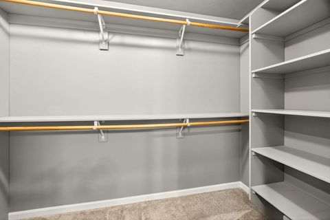 Tiny photo for 7793 Fallbrook Lane, White City, OR 97503 (MLS # 220212606)