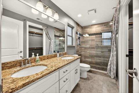 Tiny photo for 7793 Fallbrook Lane, White City, OR 97503 (MLS # 220212606)