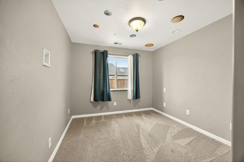 Tiny photo for 7793 Fallbrook Lane, White City, OR 97503 (MLS # 220212606)