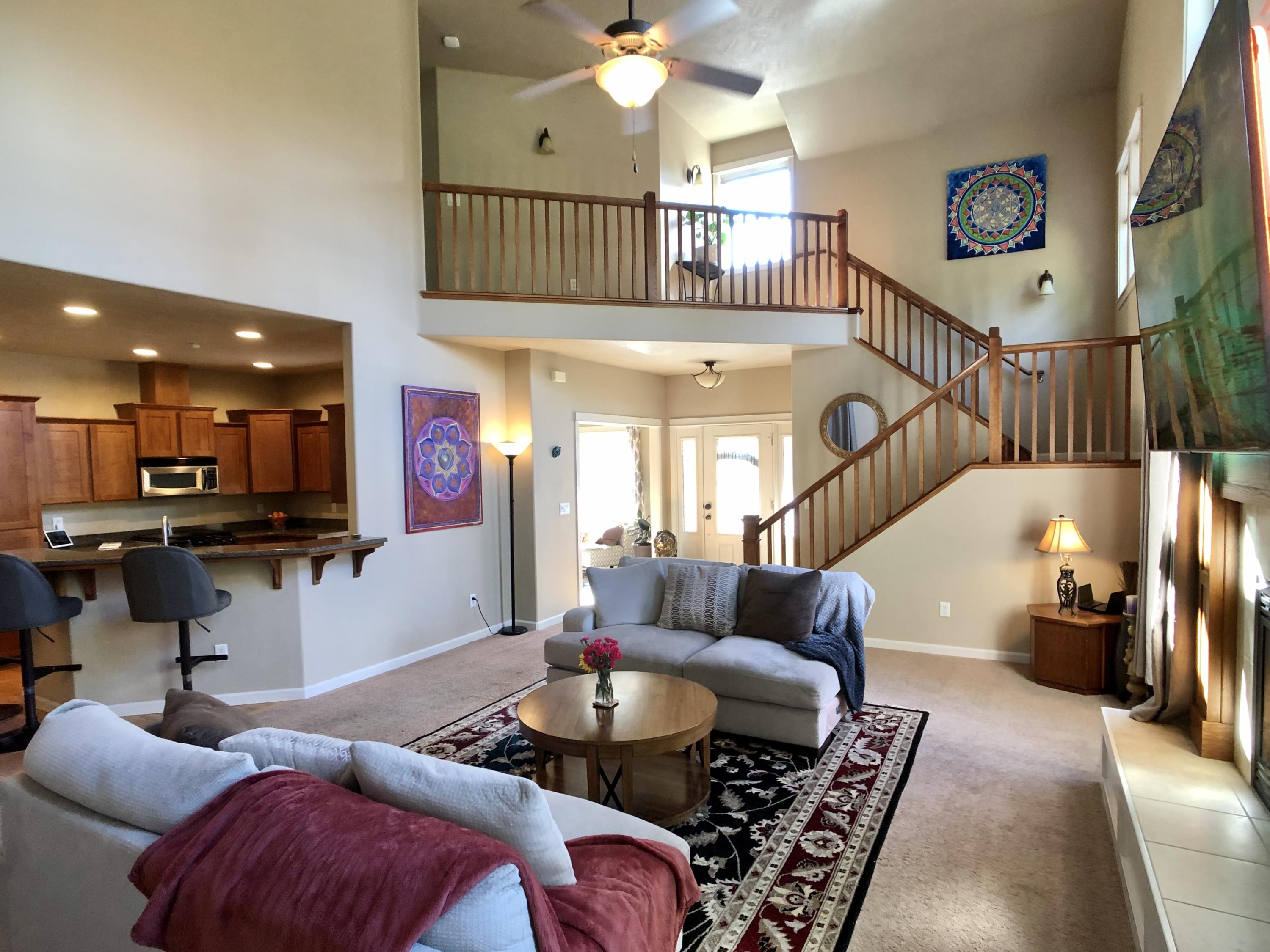 Kamerin Springs - Residential