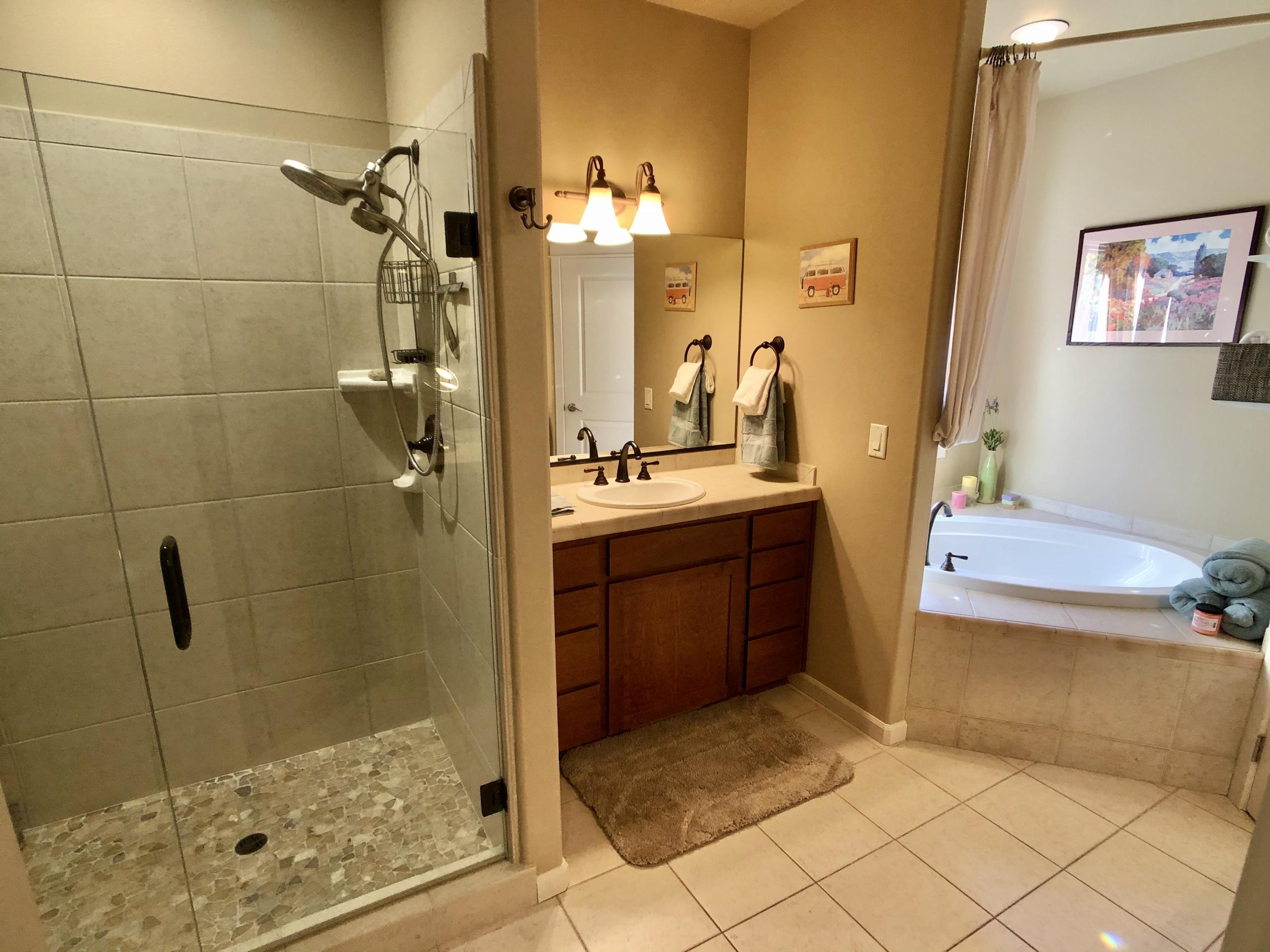 Kamerin Springs - Residential