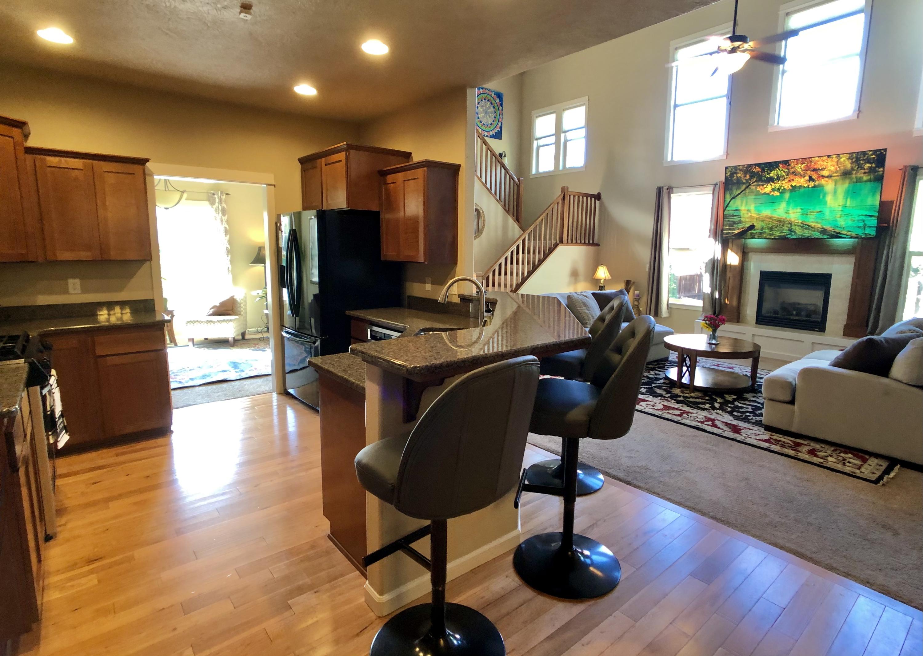 Kamerin Springs - Residential